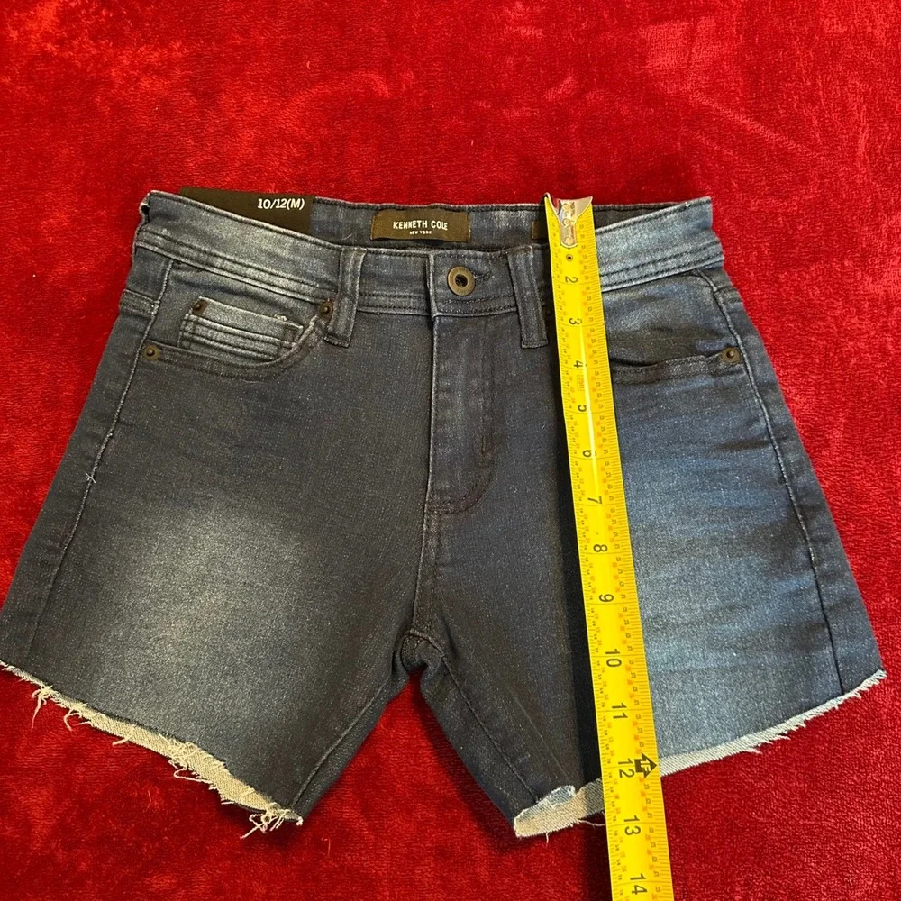 Kenneth‎ Cole Girls Slim Fit Denim Shorts Dark Wash Raw Hem Size 10/12